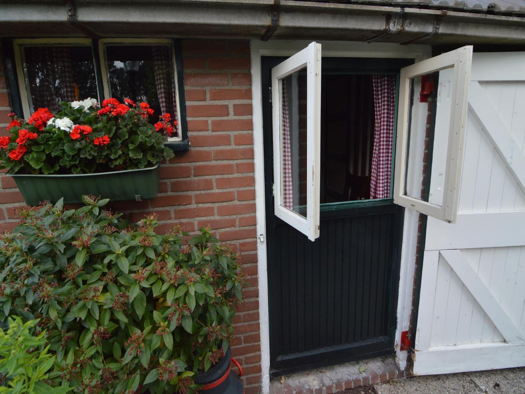 Cozy Holiday Home In Bergen Op Zoom With Garden Bergen op Zoom Exterior foto